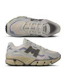KARHU（カルフ）の「KARHU   “SUPER FULCRUM” スニーカー（スニーカー）」