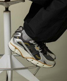 KARHU（カルフ）の「KARHU   “SUPER FULCRUM” スニーカー（スニーカー）」