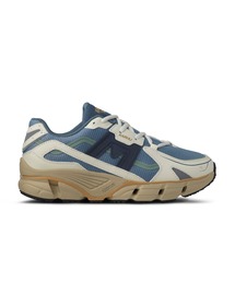 KARHU（カルフ）の「KARHU   “SUPER FULCRUM” スニーカー（スニーカー）」