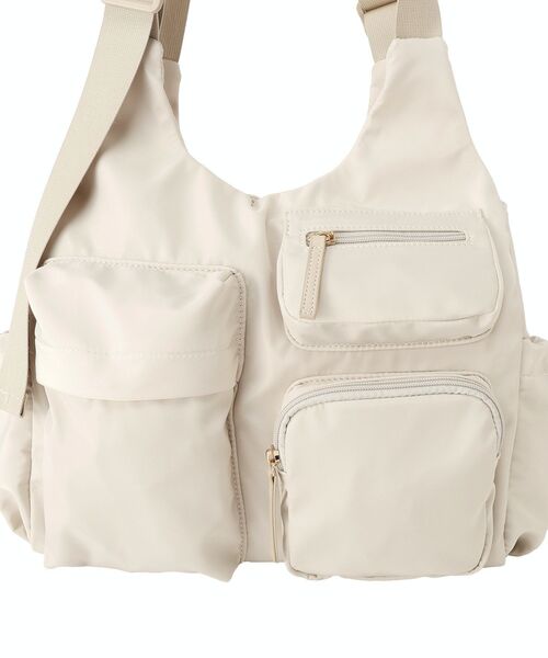 Green　Parks（グリーンパークス）の「【10ポケBag】収納アドバイザー監修アウトポケットトート（トートバッグ・レディース・アイボリー/ブラック/カーキ・FREE）」の21枚目の写真