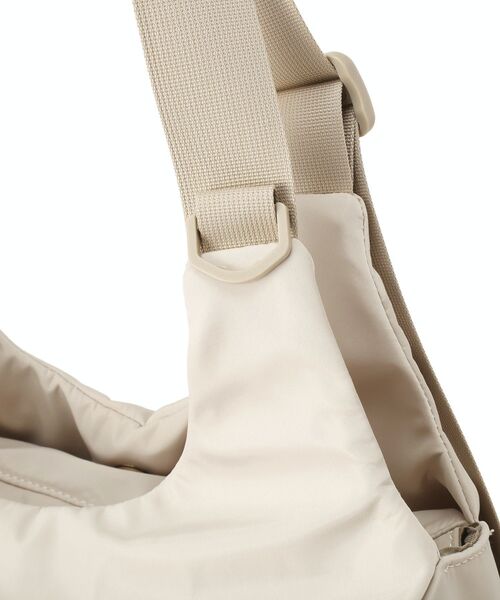 Green　Parks（グリーンパークス）の「【10ポケBag】収納アドバイザー監修アウトポケットトート（トートバッグ・レディース・アイボリー/ブラック/カーキ・FREE）」の22枚目の写真