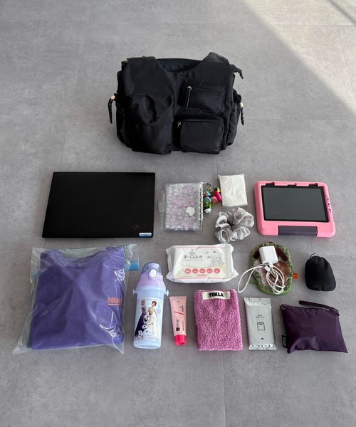 Green Parks(グリーンパークス)の「【10ポケBag】収納アドバイザー監修アウトポケットトート(トートバッグ・レディース・アイボリー/ブラック/カーキ・FREE)」の6枚目の写真