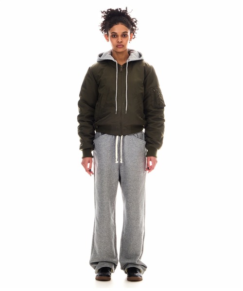 BEEDEN(ビーデン)の「HEAVY WEIGHT SEAM DESIGN SWEAT PANTS(スウェットパンツ・レディース・イエロー/ブラック/グレー・SMALL/MEDIUM)」の19枚目の写真