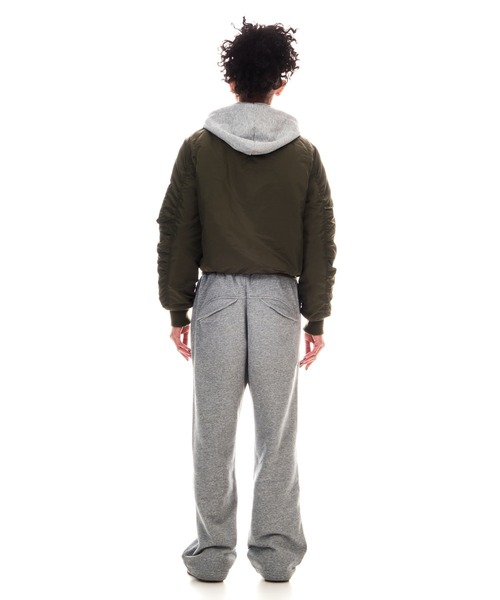 BEEDEN(ビーデン)の「HEAVY WEIGHT SEAM DESIGN SWEAT PANTS(スウェットパンツ・レディース・イエロー/ブラック/グレー・SMALL/MEDIUM)」の22枚目の写真