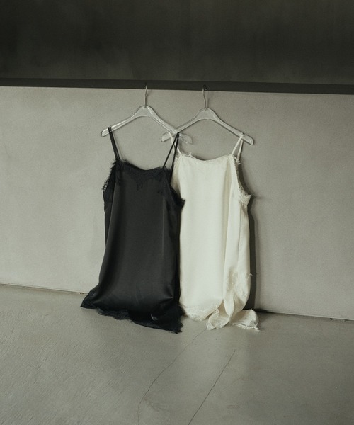 hellam（へラム）の「サテンレースアシメキャミ（タンクトップ・レディース・ブラウン/アイボリー/ブラック・FREE）」の14枚目の写真