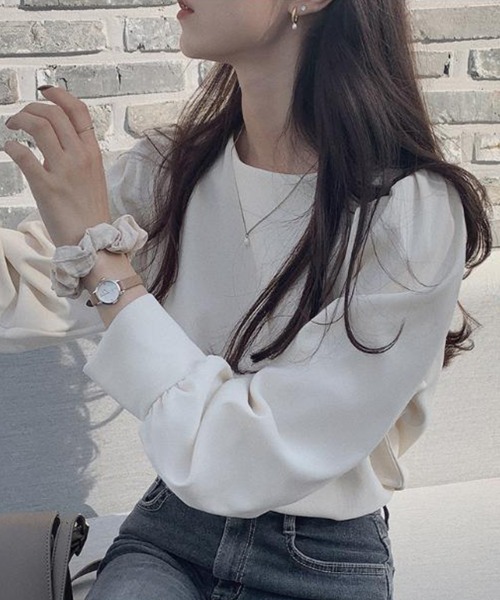 Flugge(フラッジー)の「シンプル長袖ブラウス(シャツ/ブラウス・レディース・ブルー/アイボリー・MEDIUM/LARGE)」の4枚目の写真