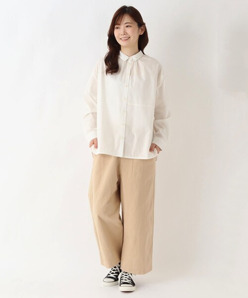 one'sterrace(ワンズテラス)の「ネックギャザー長袖ブラウス(シャツ/ブラウス・レディース・アイボリー系8/ブラック系8/ホワイト系9・02)」の5枚目の写真