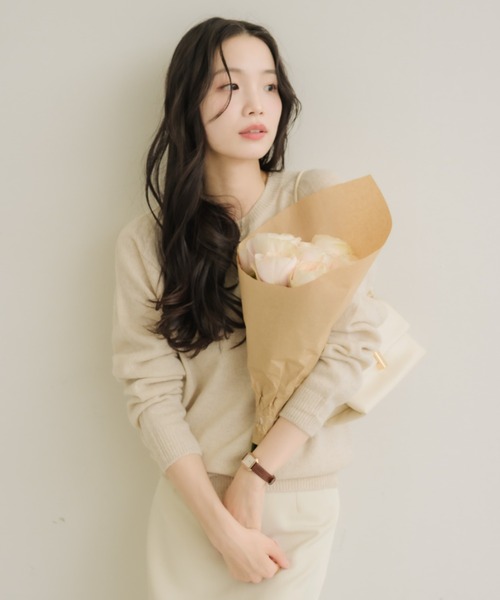 NEUNA（ヌナ）の「【韓国select item】ウール×アルパカベーシックセーター（ニット/セーター・レディース・アイボリー/ブルー・FREE）」の18枚目の写真