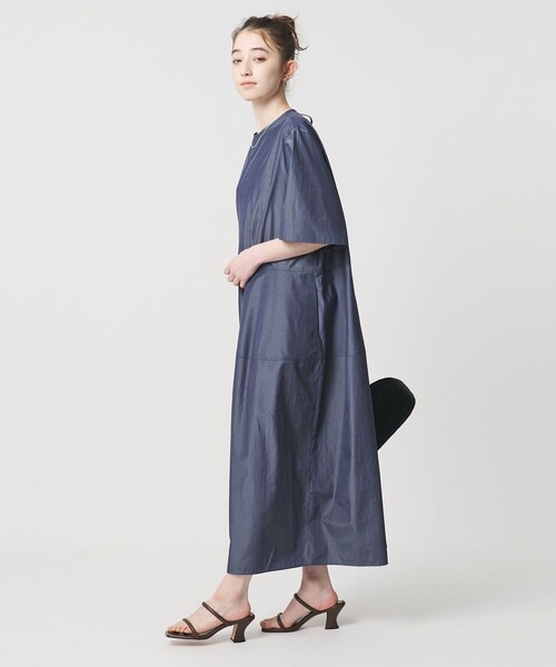 UNITED ARROWS（ユナイテッドアローズ）の「デニムライク ブライトローン ワンピース ‐ウォッシャブル‐（ワンピース・レディース・コバルトブルー/ダークグレー・36/38）」の5枚目の写真