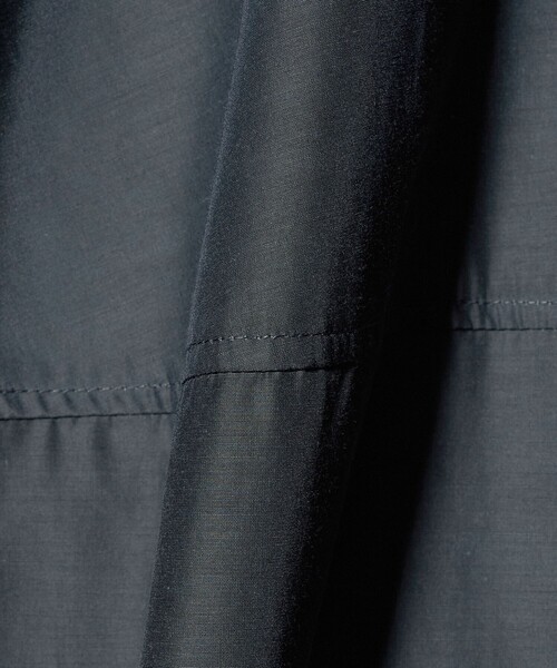 UNITED ARROWS（ユナイテッドアローズ）の「デニムライク ブライトローン ワンピース ‐ウォッシャブル‐（ワンピース・レディース・コバルトブルー/ダークグレー・36/38）」の16枚目の写真