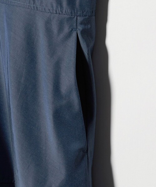 UNITED ARROWS(ユナイテッドアローズ)の「デニムライク ブライトローン ワンピース ‐ウォッシャブル‐(ワンピース・レディース・コバルトブルー/ダークグレー・36/38)」の19枚目の写真