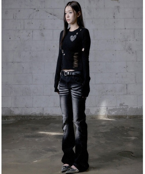 MUCENT(ムセント)の「A'GEM/9 × .kom 『MUCENT/ムセント』 ARDEN WASHING BOOTS CUT CARGO DENIM PANTS/ウォッシングブーツカットカーゴデニムパンツ(デニムパンツ・レディース・ブラック・S/M)」の8枚目の写真