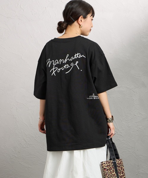 Manhattan Portage（マンハッタンポーテージ）の「【WEB先行予約】[MANHATTAN PORTAGE/マンハッタンポーテージ] 別注 ランダム手描き風刺繍 バックプリントTシャツ（Tシャツ/カットソー・レディース・ネイビー/ライトグレー/ブラック・XL/L/M/S）」の12枚目の写真