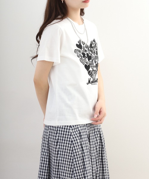 EGLANTINE(エグランティーヌ)の「EGLANTINE ビジューハートモチーフ半袖カットソー ラインストーン(Tシャツ/カットソー・レディース・ブラック/オフホワイト/キャメル・38)」の8枚目の写真