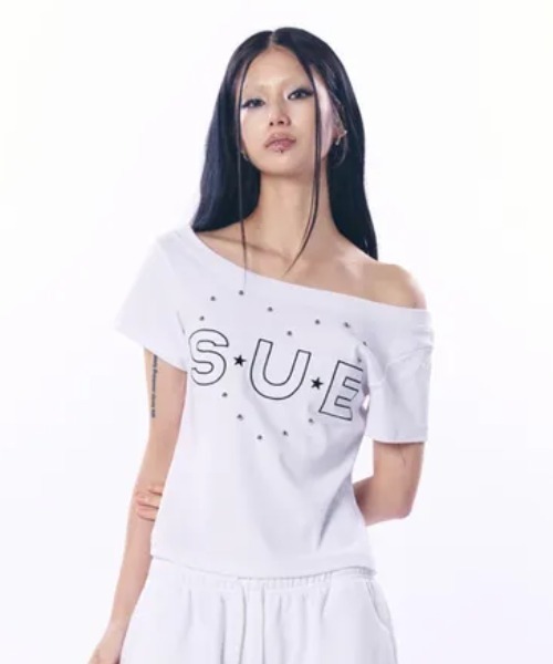 Ada.（エイダ）の「◇SETUPEXE◇ブランド直輸入正規品/スー ワイド ネック トップ SUE WIDE NECK TOP（Tシャツ/カットソー・レディース・ホワイト/ブラック・FREE）」の4枚目の写真