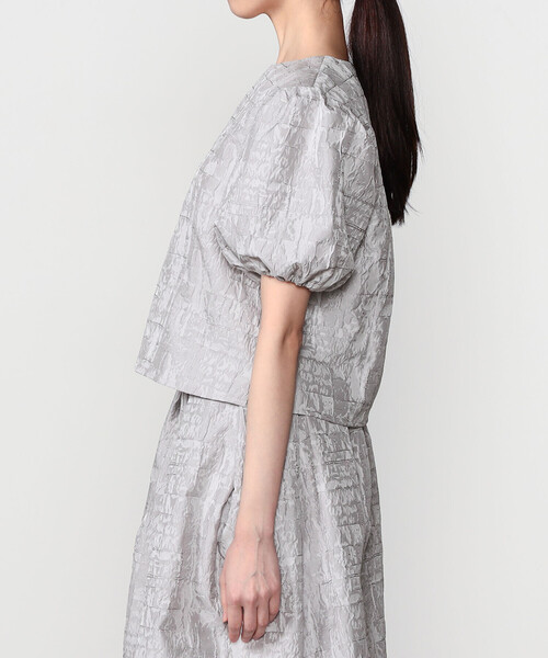 Bshop（ビショップ）の「eunoia | ジャガード パフスリーブブラウス WOMEN（シャツ/ブラウス・レディース・グレー/ブラック・ONE）」の10枚目の写真