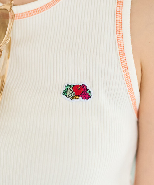 FREAK'S STORE(フリークスストア)の「FRUIT OF THE LOOM × FREAK'S STORE/フルーツオブザルーム 別注 配色 メロー リブタンクトップ(タンクトップ・レディース・レモンイエロー/オフホワイト/チャコールグレー/ピンク系その他/ネイビー・フリ-)」の8枚目の写真