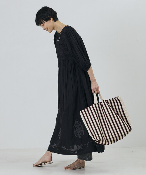 Freada(フリーダ)の「beej/ビージ ループ ストライプ トートバッグ(トートバッグ・レディース・グリーン/ダークブラウン・フリ-)」の13枚目の写真
