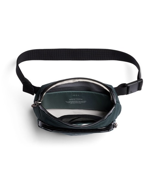Bellroy(ベルロイ)の「bellroy/ベルロイ/Bellroy/Venture Hip Pack 1.5L ヒップパック ウェストポーチ ボディバッグ(ボディバッグ/ウエストポーチ・メンズ・ライトグレー/ダークグリーン・ONE SIZE)」の8枚目の写真