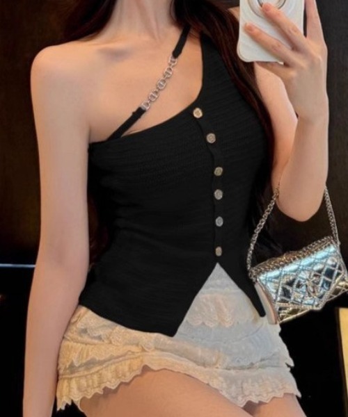 Mejoul(メジュール)の「【2026春夏新作】チェーンストラップワンショルニットトップス(Tシャツ/カットソー・レディース・ブラック/ホワイト・F)」の16枚目の写真