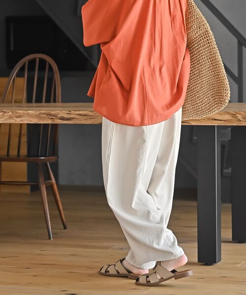 rps（アールピーエス）の「接触冷感コクーンパンツ（その他パンツ・レディース・ブラック/ライトベージュ/カーキ・フリー）」の13枚目の写真