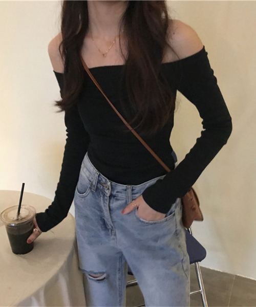 Emilie（エミリー）の「オフショルライトロンT（Tシャツ/カットソー・レディース・チャコールグレー/ブラック・M）」の2枚目の写真