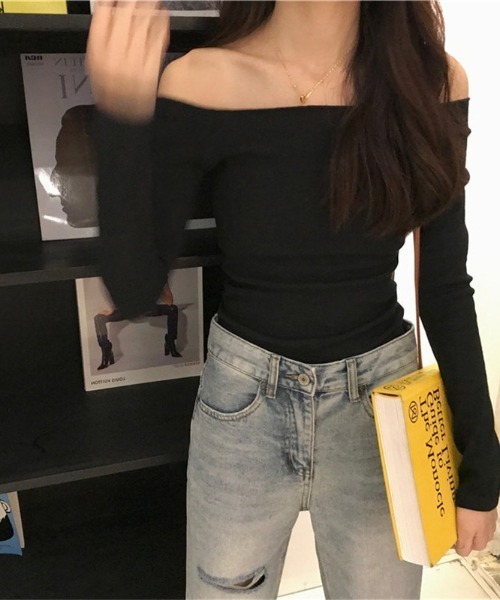 Emilie（エミリー）の「オフショルライトロンT（Tシャツ/カットソー・レディース・チャコールグレー/ブラック・M）」の3枚目の写真