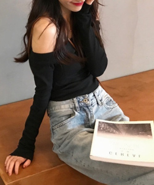 Emilie（エミリー）の「オフショルライトロンT（Tシャツ/カットソー・レディース・チャコールグレー/ブラック・M）」の4枚目の写真