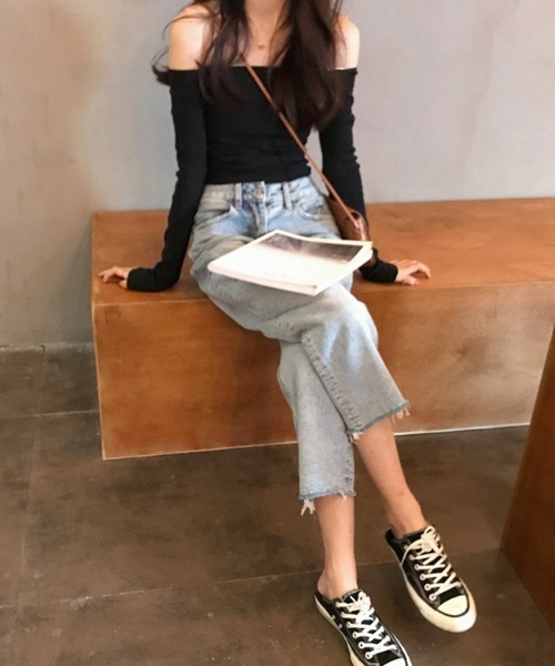 Emilie（エミリー）の「オフショルライトロンT（Tシャツ/カットソー・レディース・チャコールグレー/ブラック・M）」の5枚目の写真