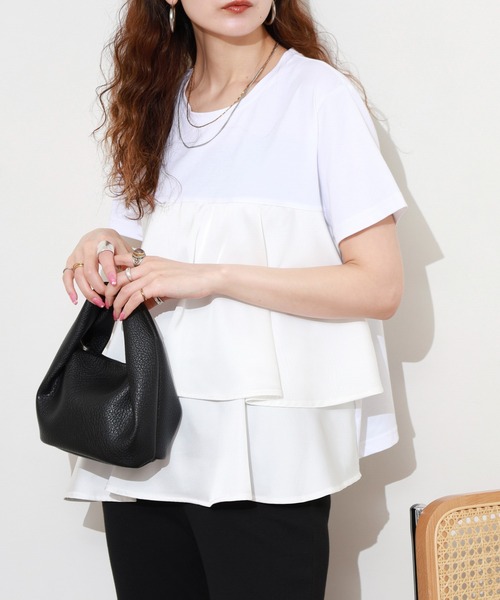 EGLANTINE(エグランティーヌ)の「EGLANTINE サテン切替フレアカットソー 半袖(Tシャツ/カットソー・レディース・カーキ/ブラック/オフホワイト/ネイビー・38)」の8枚目の写真