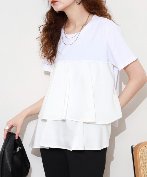 EGLANTINE(エグランティーヌ)の「EGLANTINE サテン切替フレアカットソー 半袖(Tシャツ/カットソー・レディース・カーキ/ブラック/オフホワイト/ネイビー・38)」の9枚目の写真