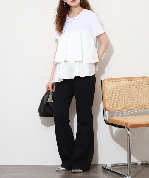 EGLANTINE(エグランティーヌ)の「EGLANTINE サテン切替フレアカットソー 半袖(Tシャツ/カットソー・レディース・カーキ/ブラック/オフホワイト/ネイビー・38)」の11枚目の写真