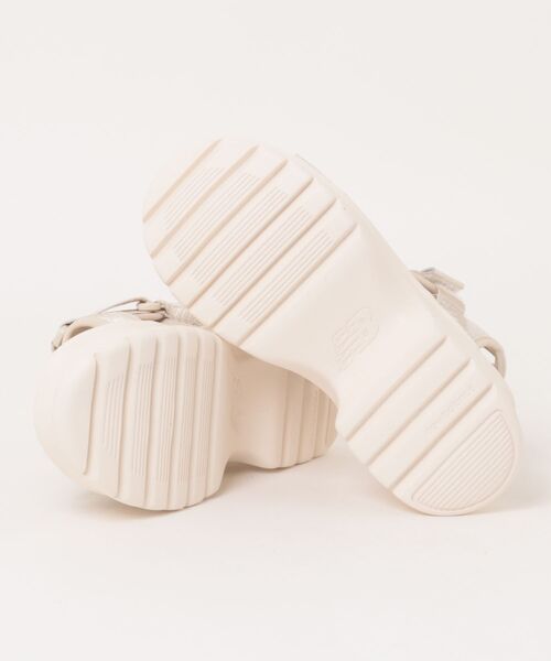 NEW BALANCE(ニューバランス)の「《New Balance》W258(サンダル・レディース・ベージュ/ブラック・25.0cm/24.0cm/23.0cm/22.0cm)」の4枚目の写真