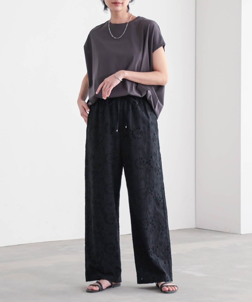 for/c(フォーシー)の「コットンレースパンツ【サスティナブル】(その他パンツ・レディース・ブラック/オフホワイト・M/L)」の15枚目の写真