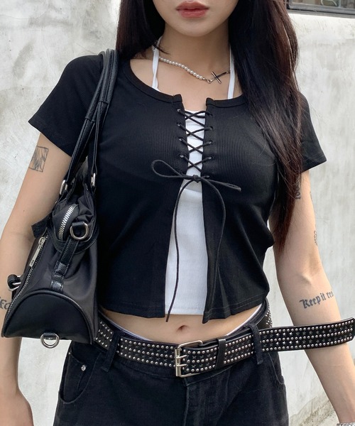 lilful(リルフル)の「【26年春夏新作】レースアップデザイン レイヤード半袖トップス(Tシャツ/カットソー・レディース・グレー/ホワイト/ブラック・F)」の16枚目の写真
