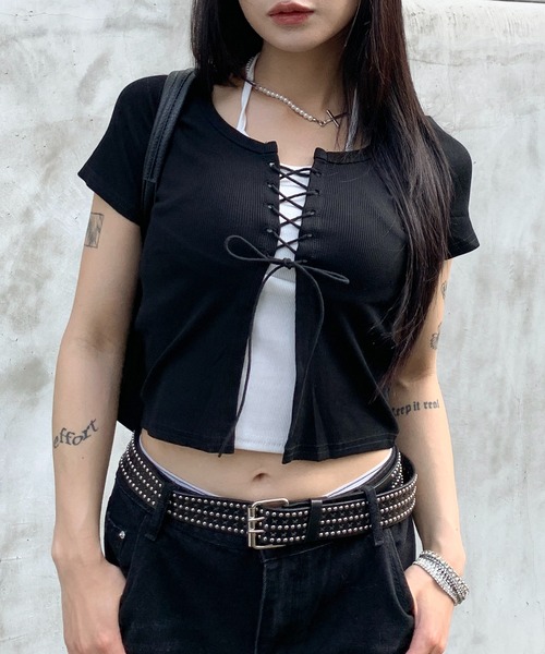 lilful(リルフル)の「【26年春夏新作】レースアップデザイン レイヤード半袖トップス(Tシャツ/カットソー・レディース・グレー/ホワイト/ブラック・F)」の15枚目の写真