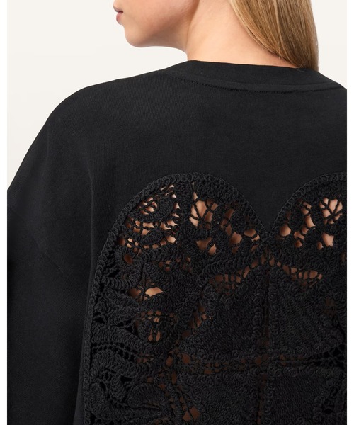 ALLSAINTS(オールセインツ)の「ESME AMELIE OVERSIZED T-SHIRT | ESME AMELIE オーバーサイズ Tシャツ(Tシャツ/カットソー・レディース・ブラック・XS/M/L/S)」の3枚目の写真