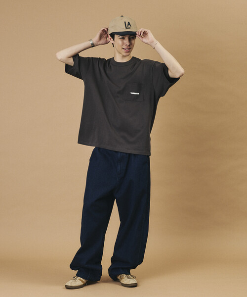 FREAK'S STORE（フリークスストア）の「tombonia/トムボニア バックプリント クルーネックTシャツ/Boy Meets Girl（Tシャツ/カットソー・メンズ・ラベンダー/ライトグレー/ホワイト/チャコールグレー・LARGE/MEDIUM/SMALL）」の5枚目の写真