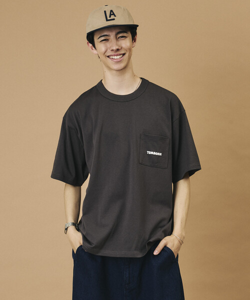 FREAK'S STORE（フリークスストア）の「tombonia/トムボニア バックプリント クルーネックTシャツ/Boy Meets Girl（Tシャツ/カットソー・メンズ・ラベンダー/ライトグレー/ホワイト/チャコールグレー・LARGE/MEDIUM/SMALL）」の7枚目の写真