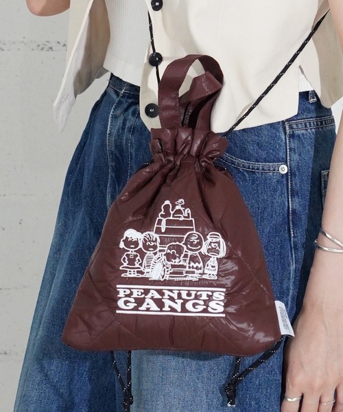 Vintage PEANUTS(ビンテージピーナッツ)の「"11"≪Vintage PEANUTS≫パフィー キルティング 2WAY 巾着 ショルダーバッグ(ショルダーバッグ・レディース・マルーン/シルバー/ブラック・ONE SIZE)」の1枚目の写真