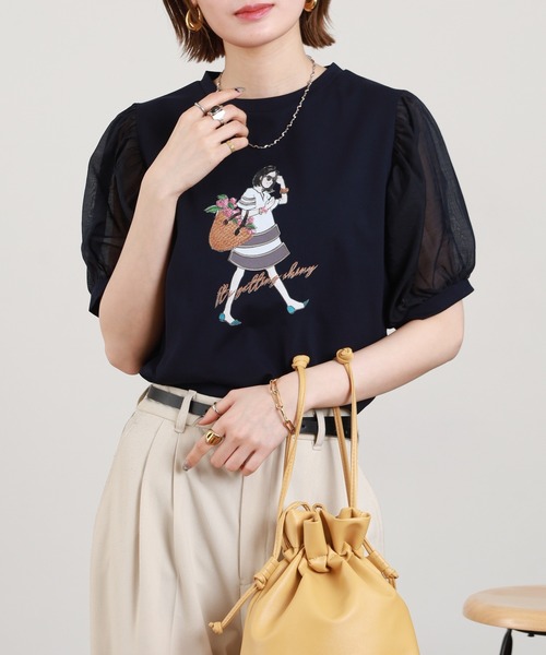 Anna Nicola(アンナニコラ)の「Anna Nicola ショッピンングウーマンシアースリーブTシャツ 半袖(Tシャツ/カットソー・レディース・オフホワイト/ベージュ/ネイビー・38)」の3枚目の写真