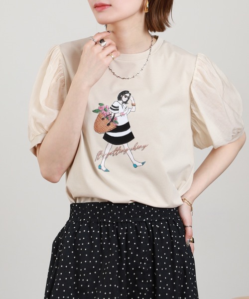 Anna Nicola(アンナニコラ)の「Anna Nicola ショッピンングウーマンシアースリーブTシャツ 半袖(Tシャツ/カットソー・レディース・オフホワイト/ベージュ/ネイビー・38)」の4枚目の写真