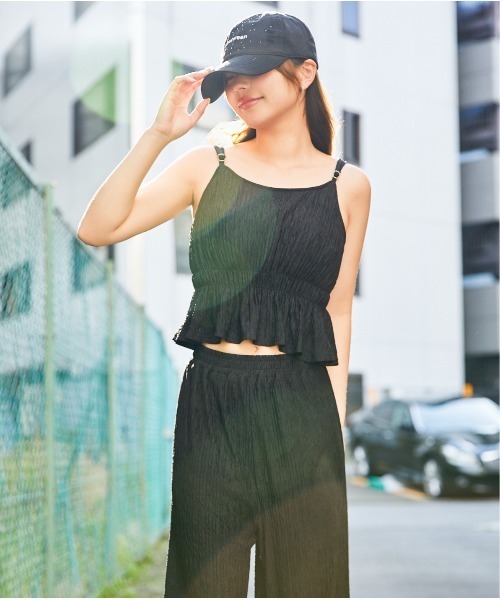 GORGE(ゴージ)の「《シャーリング×セットアップ》パンツセットアップ/フェミニン/春夏/全3色(セットアップ・レディース・グリーン/モカ/ブラック・F)」の2枚目の写真