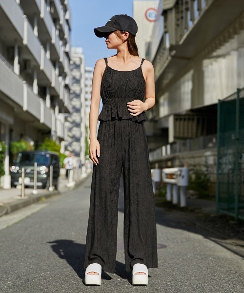 GORGE(ゴージ)の「《シャーリング×セットアップ》パンツセットアップ/フェミニン/春夏/全3色(セットアップ・レディース・グリーン/モカ/ブラック・F)」の12枚目の写真