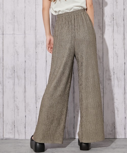 GORGE(ゴージ)の「《シャーリング×セットアップ》パンツセットアップ/フェミニン/春夏/全3色(セットアップ・レディース・グリーン/モカ/ブラック・F)」の18枚目の写真