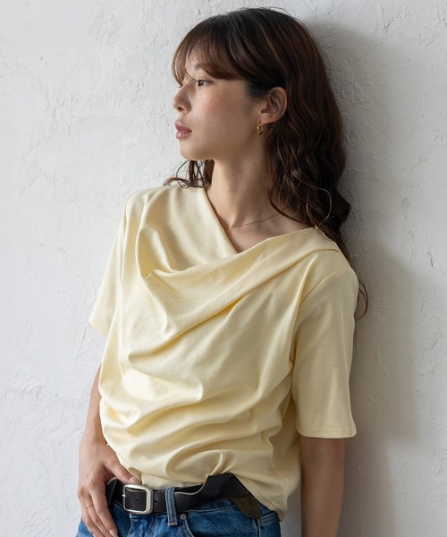 VitaFelice(ヴィータフェリーチェ)の「ドレープ半袖カットソー(Tシャツ/カットソー・レディース・ブラック/オフホワイト/杢グレー/イエロー・FREE)」の22枚目の写真