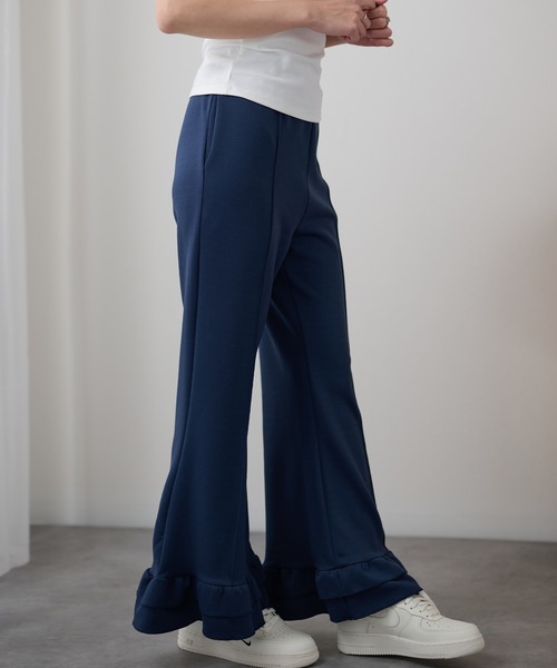 DAYRA(デイラ)の「ダブル フリル ワイド フレア パンツ(その他パンツ・レディース・ネイビー/ブラック・155/160/165)」の11枚目の写真