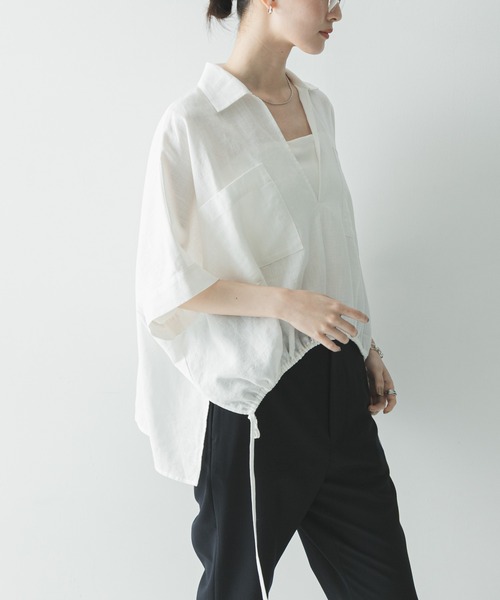 URBAN RESEARCH(アーバンリサーチ)の「ラミーレーヨンハーフスリーブギャザーヘムシャツ(シャツ/ブラウス・レディース・ベージュ系その他/ホワイト/ネイビー・FREE)」の17枚目の写真