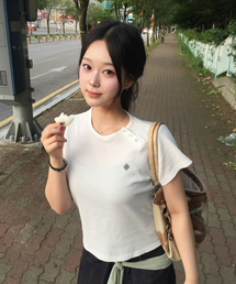 ヘンリーネックアイレットTシャツ_ホワイト