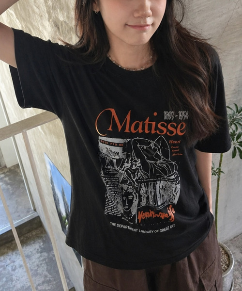 VIVID LADY(ビビッドレディー)の「アートグラフィック 半袖Tシャツ(Tシャツ/カットソー・レディース・チャコールグレー/ホワイト/ブラック・FREE)」の6枚目の写真